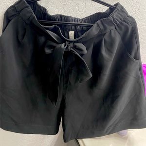 New Without tags. Lululemon Highwaisted Tie Shorts